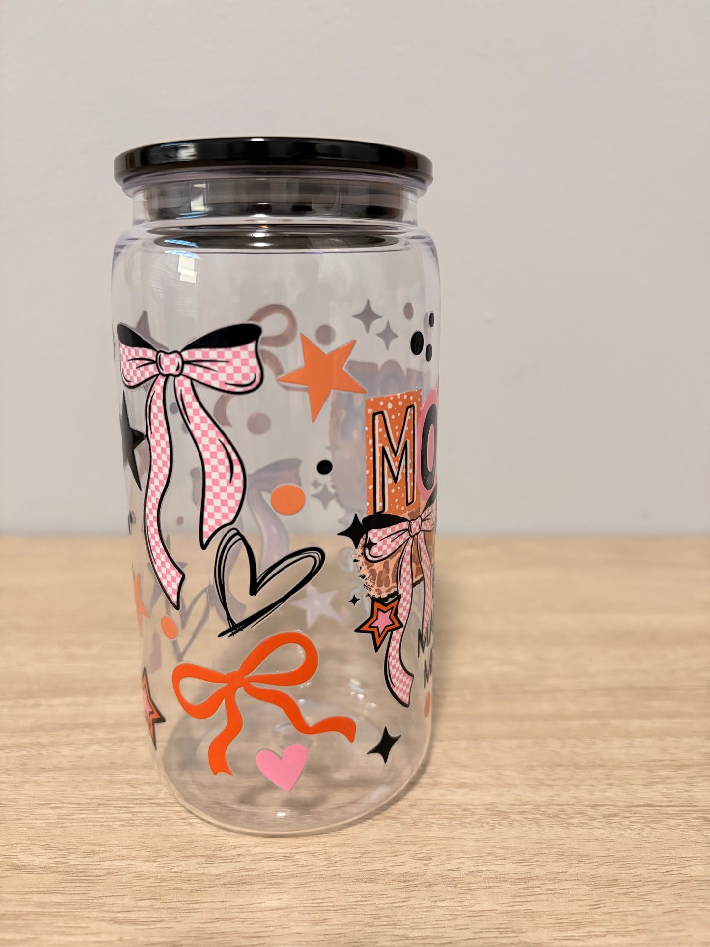 Mom plastic cups