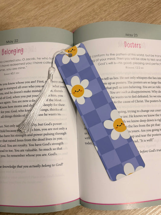 White flower bookmark