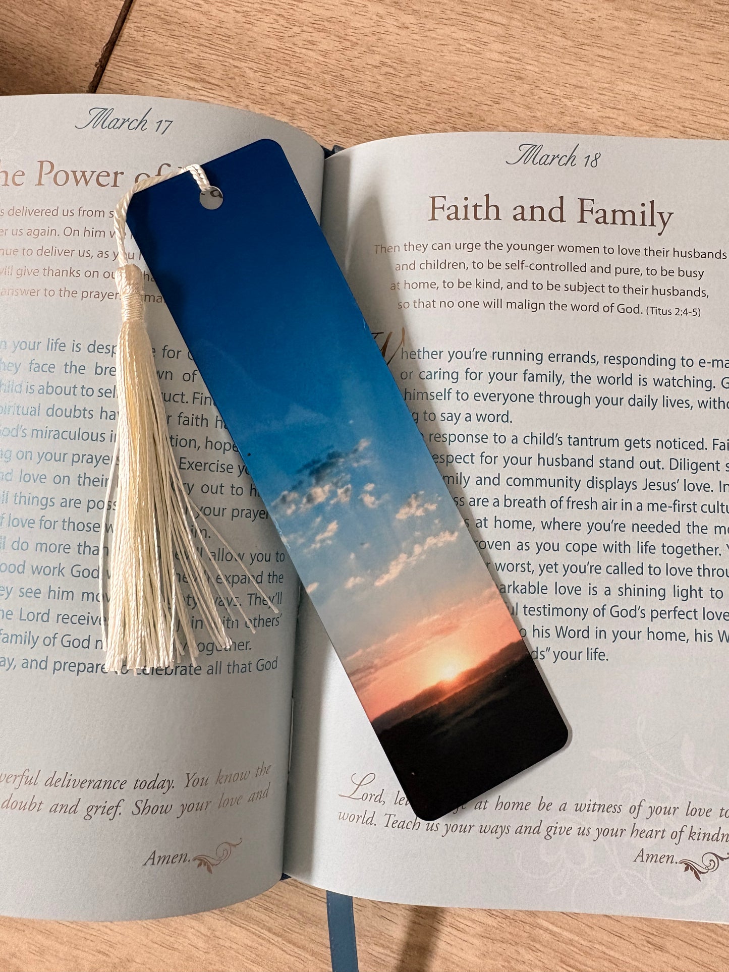 Sunset bookmark